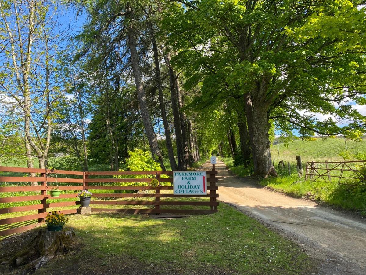 Parkmore Holiday Cottages 더프타운 외부 사진