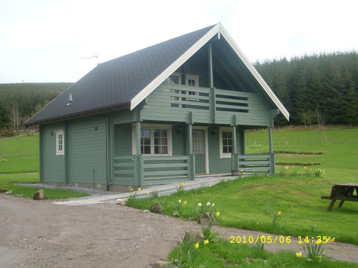 Parkmore Holiday Cottages 더프타운 외부 사진